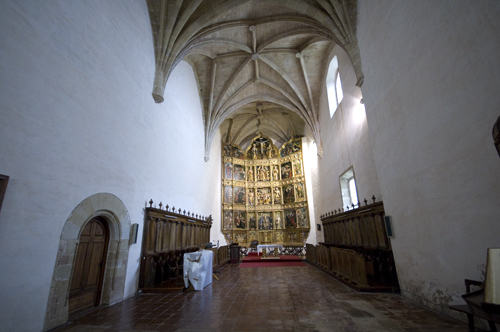 Nave posterior de la iglesia de Cañas 